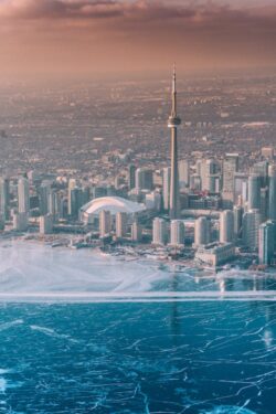 (CC-pexels) de Harrison Haines : Vue aérienne de la ville de Toronto en Hiver